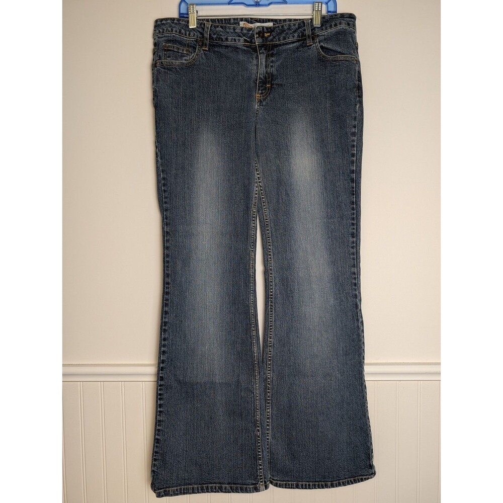 Route 66 Womens Low Rise Flare Jeans Medium Wash Denim Y2K Size 18L